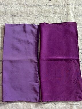 GIORGIO DANIELI ITALY MADE LT PURPLE SILK POCKET SQUARE & DARK PURPLE SILK